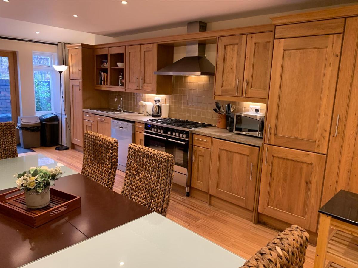 Notting Hill 3Br Townhouse With Ensuite Bathrooms - Ideal For Families Londra Dış mekan fotoğraf