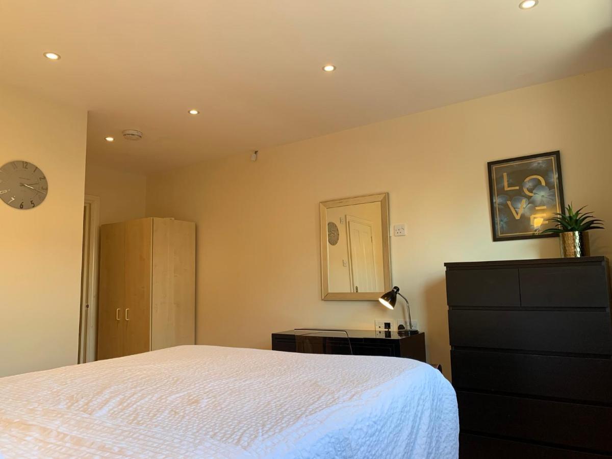 Notting Hill 3Br Townhouse With Ensuite Bathrooms - Ideal For Families Londra Dış mekan fotoğraf
